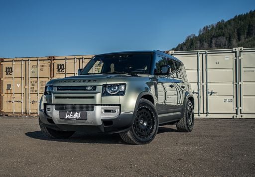 LAND ROVER DEFENDER